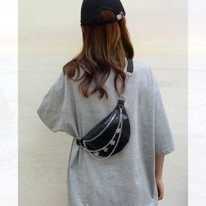 New Chain Decor Fanny Pack Black 89